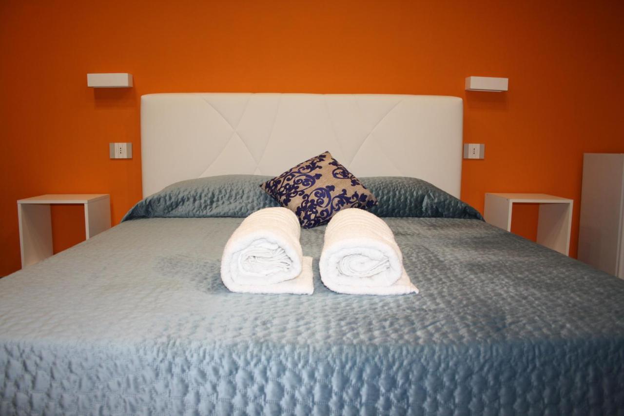 Due Cappuccini Apartment Palermo Ngoại thất bức ảnh